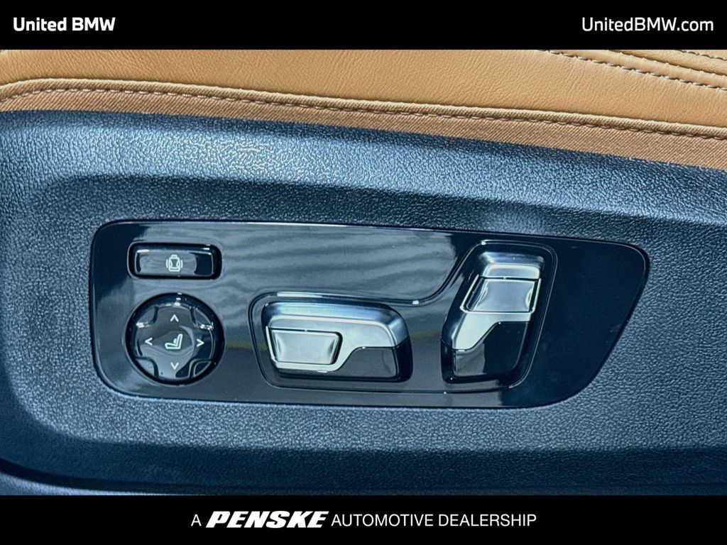 Thumbnail: 2027 BMW X6 - 11
