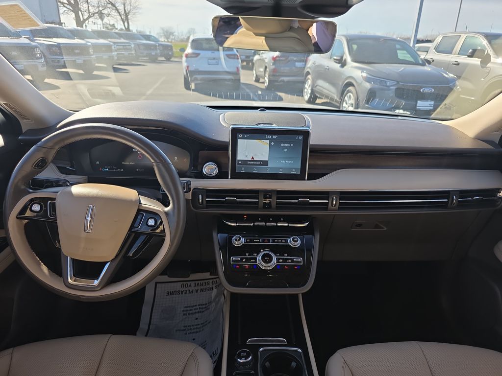 Used 2022 Silver Lincoln Reserve image 21