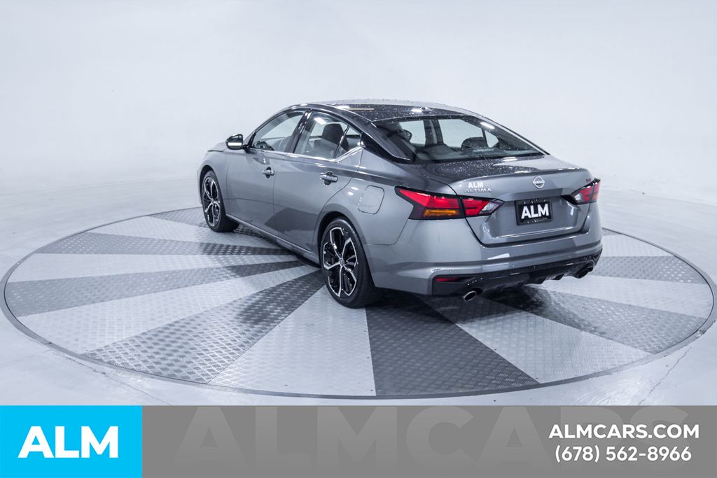 Used 2025 Gray Nissan 2.5 SR image 7