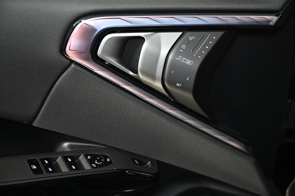 Thumbnail: 2026 BMW X3 - 22