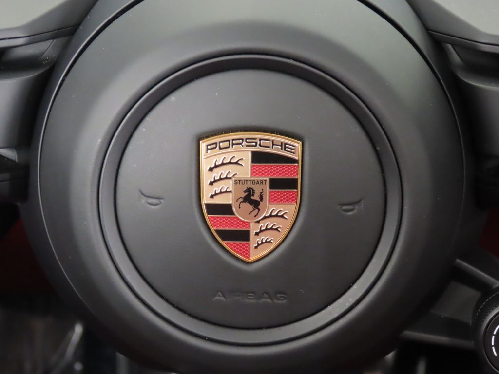 Thumbnail: 2025 Porsche Macan - 21