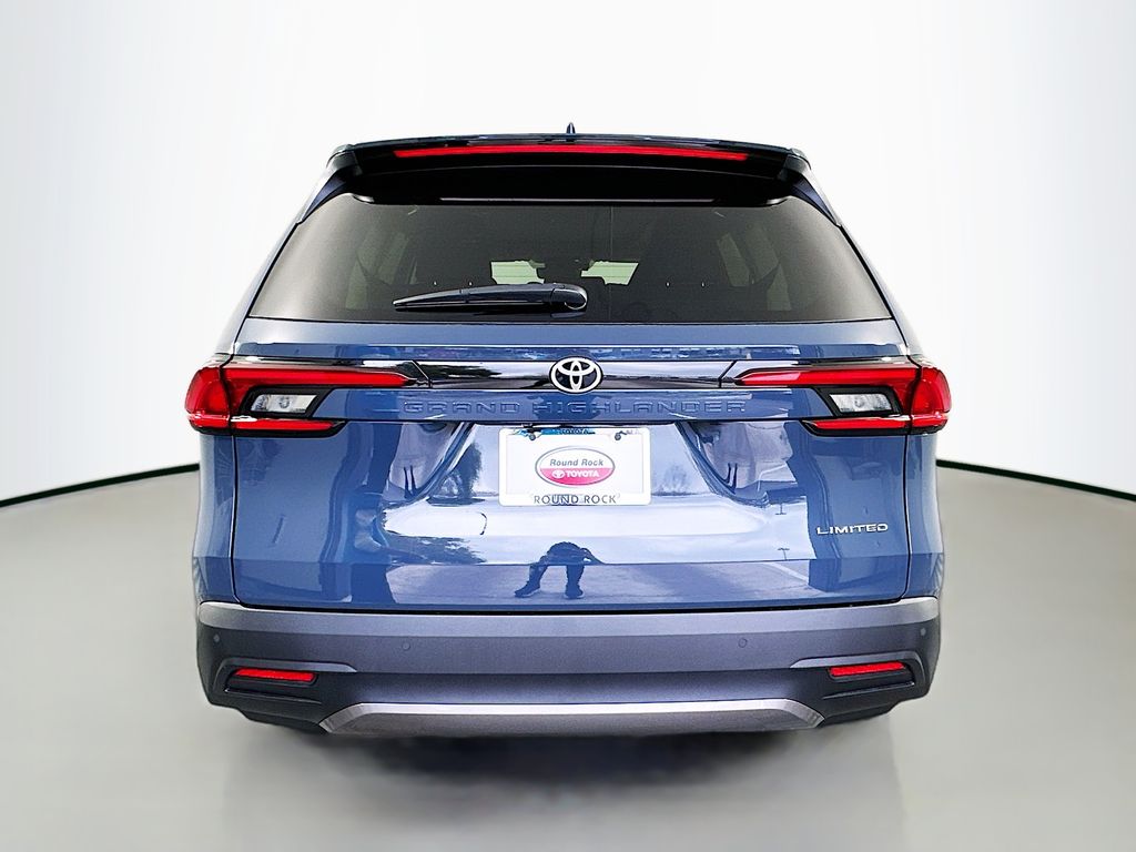 2025 Toyota Grand Highlander Limited 6