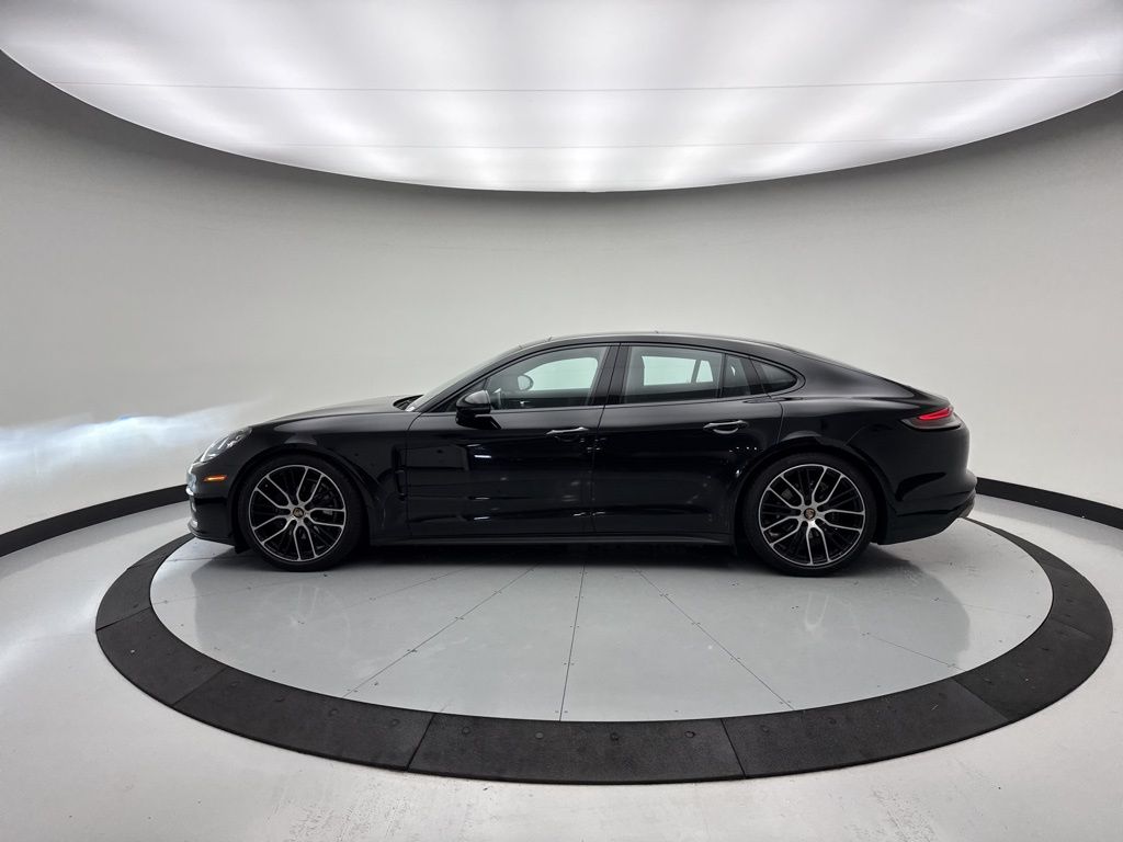 2021 Porsche Panamera 4 8