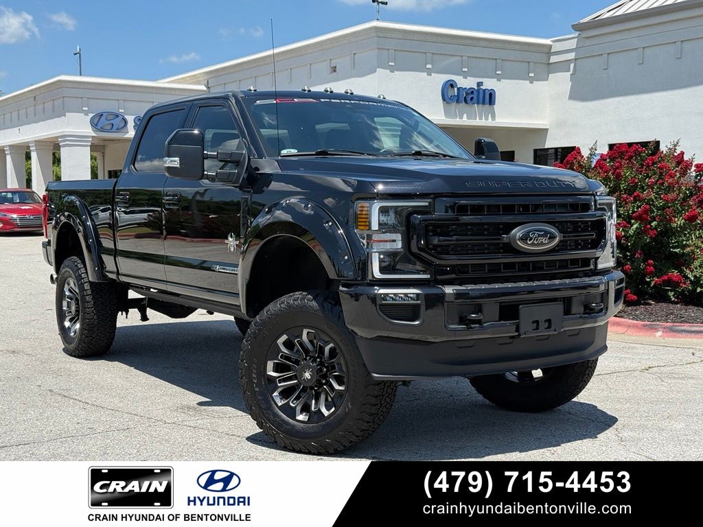 Black Metallic 2021 Ford F-250 Super Duty Pickup Truck Four-Wheel Drive Automatic