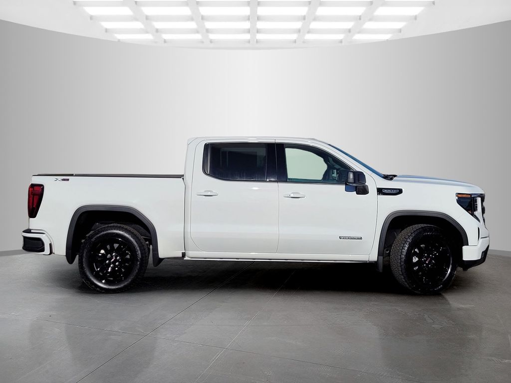 New 2026 White GMC Elevation image 3