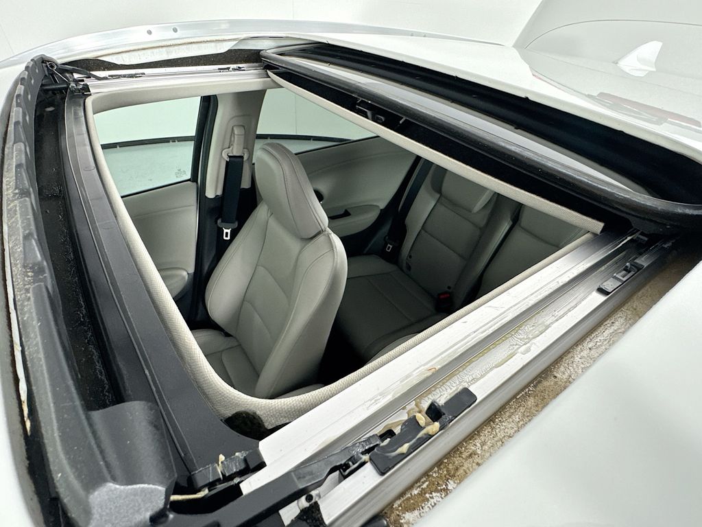 Used Car 2020 Honda Hr-v  Touring For Sale Under $30,000 In Austin, Texas