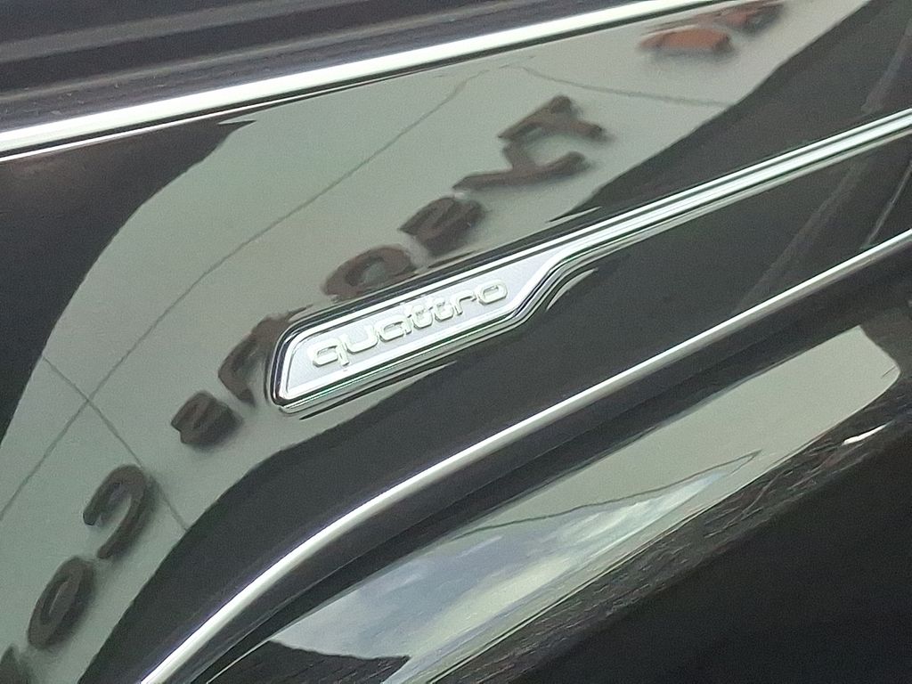 2024 Audi Q8 Prestige 26