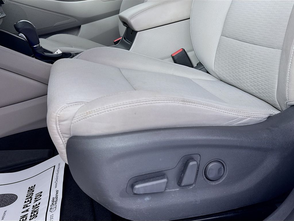 Used Car 2021 Hyundai Tucson  Value For Sale Under $20,000 In Austin, Texas