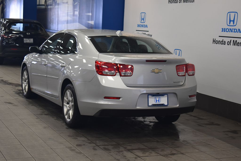 Thumbnail: 2013 Chevrolet Malibu - 5