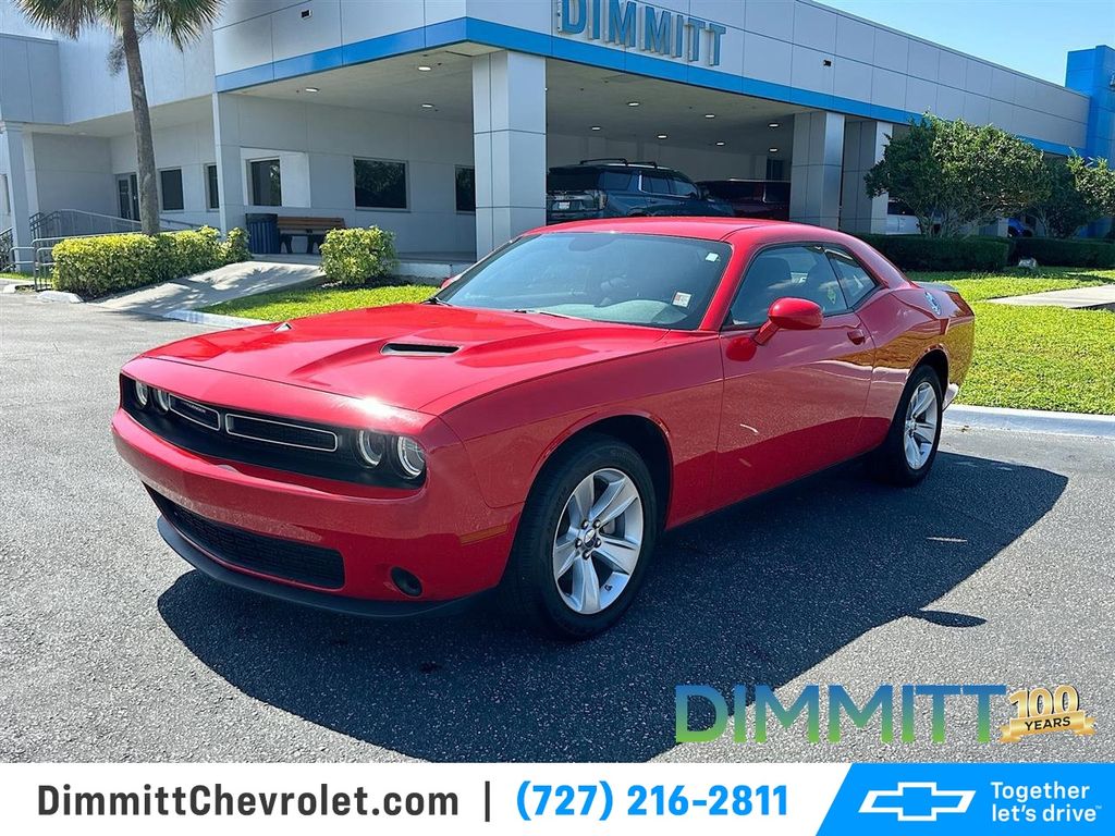 Torred Clearcoat 2023 Dodge Challenger SXT RWD Coupe Rear-Wheel Drive 8-Speed Automatic
