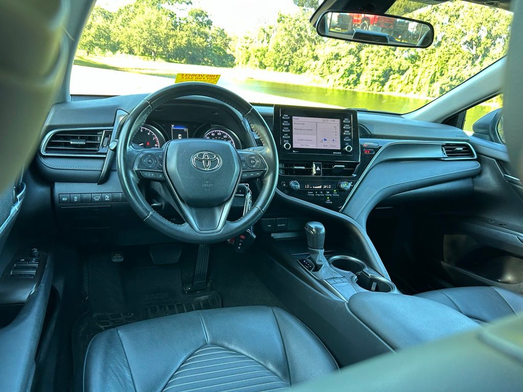 Thumbnail: 2023 Toyota Camry - 12