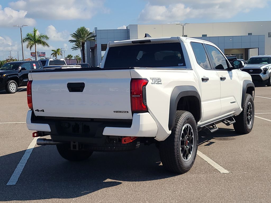 2025 Toyota Tacoma TRD Off-Road Double Cab photo 4