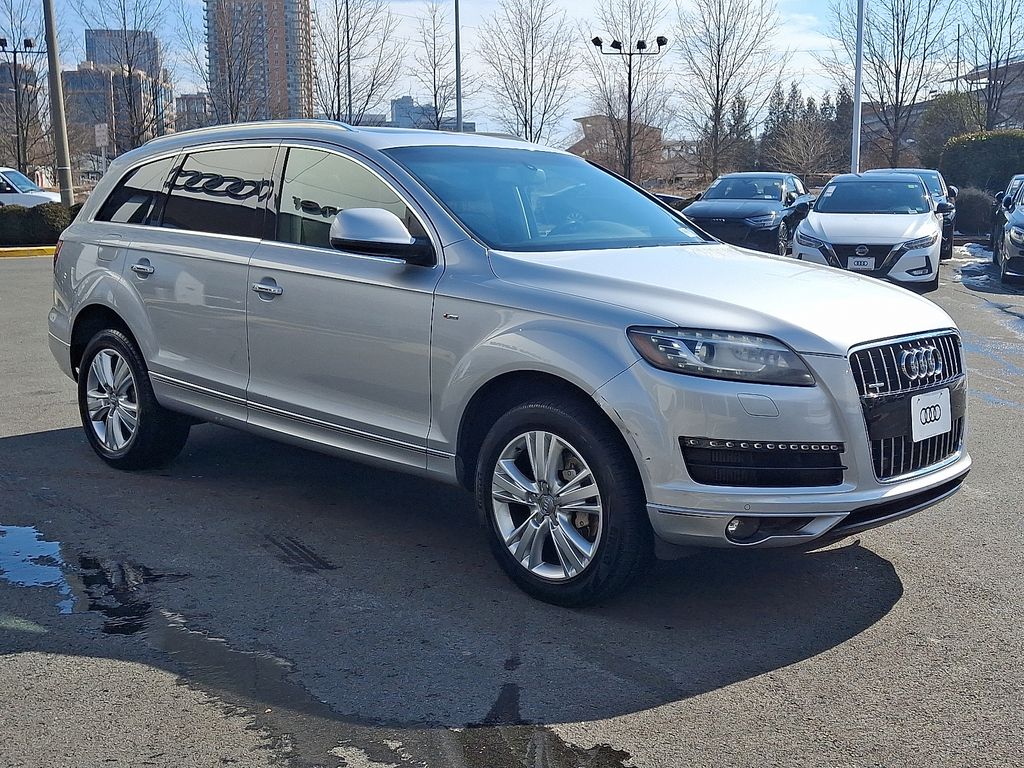 Thumbnail: 2011 Audi Q7 - 3