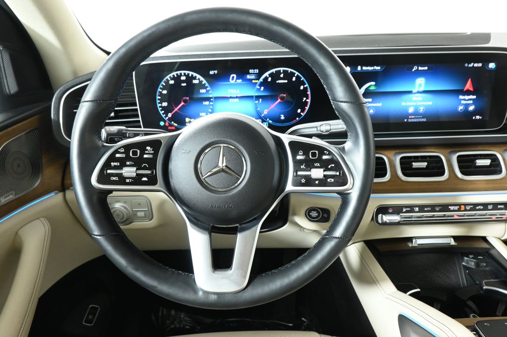 Thumbnail: 2023 Mercedes-Benz GLE - 17