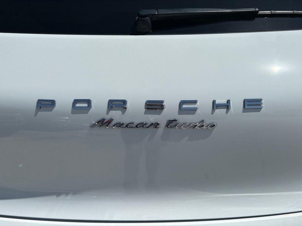 Used 2016 Porsche Macan SUV