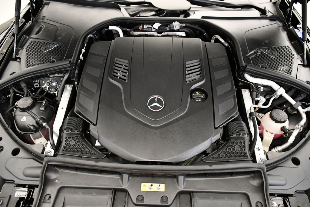 Thumbnail: 2025 Mercedes-Benz S-Class - 11