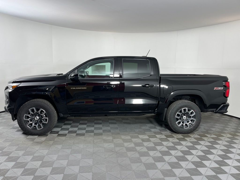 Thumbnail: 2026 Chevrolet Colorado - 2