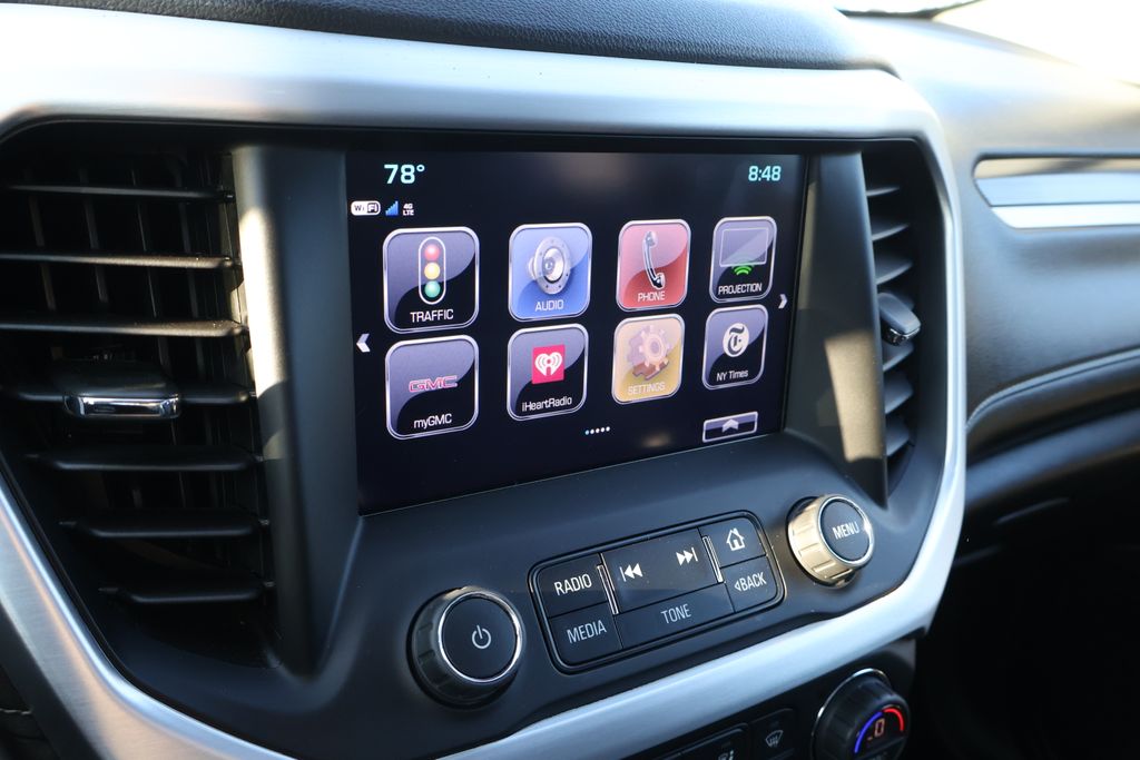Thumbnail: 2019 GMC Acadia - 22