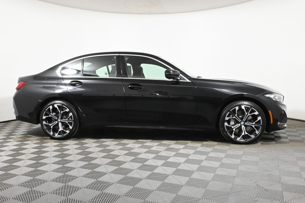 2025 BMW 3 Series 330i xDrive 8