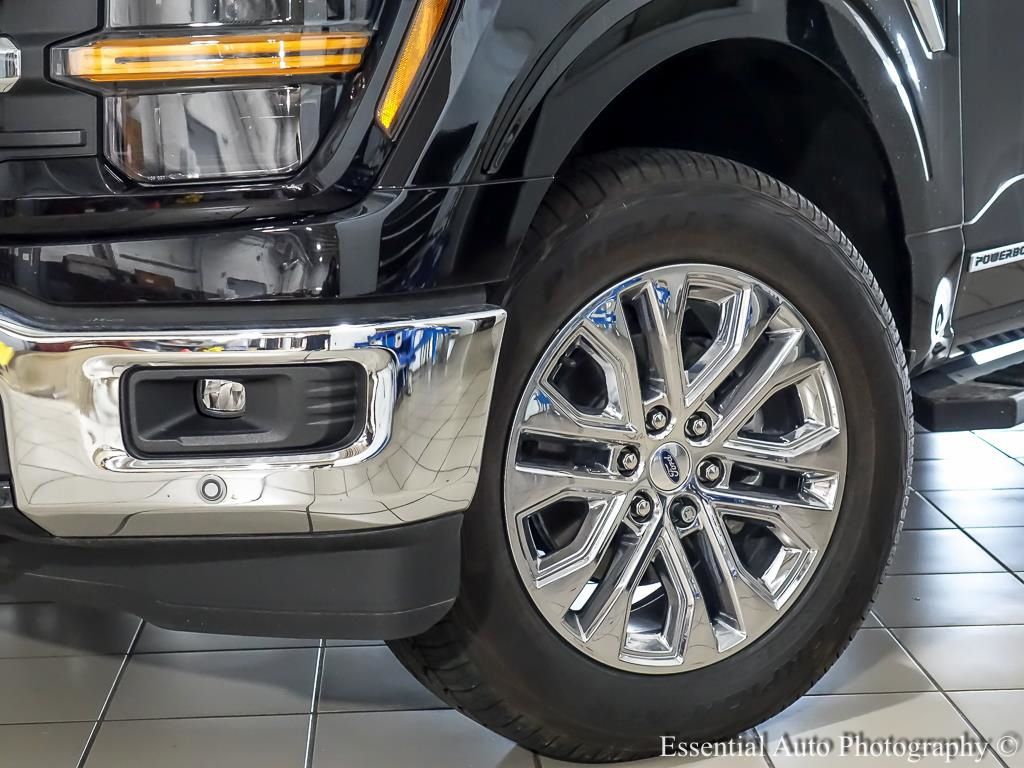 View vehicle photo 6