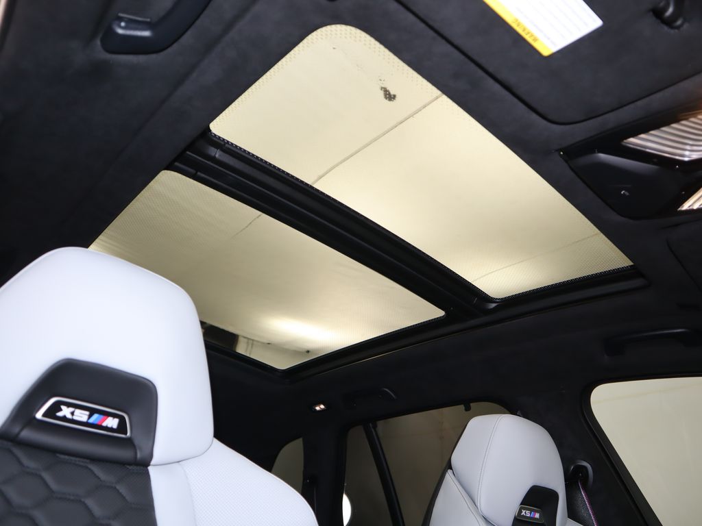 Thumbnail: 2026 BMW X5 - 19