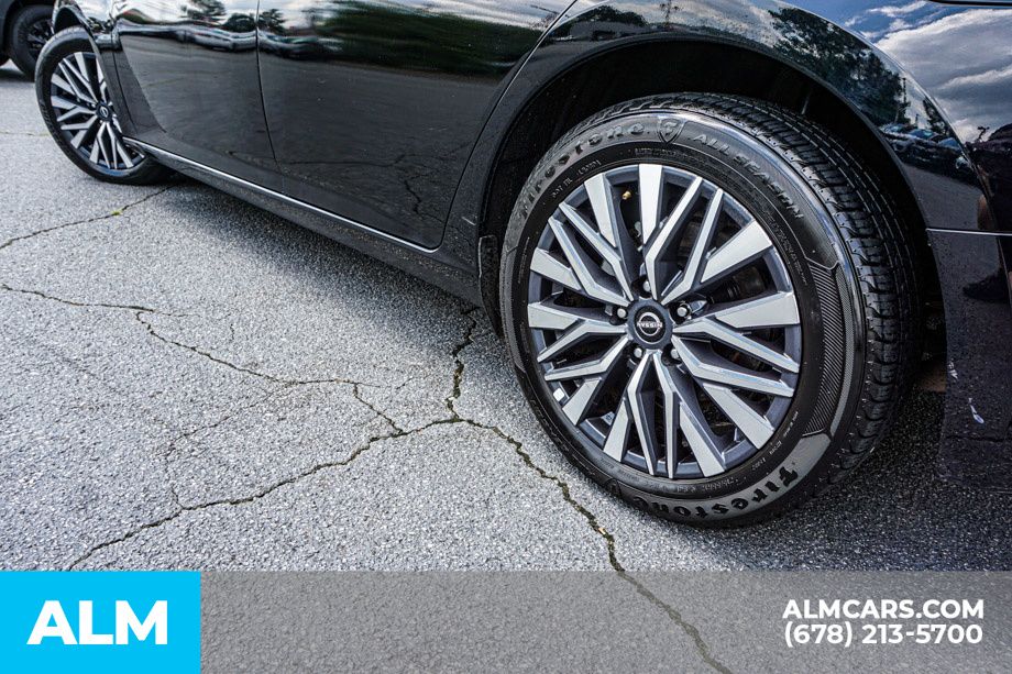 2025 Nissan Altima SV - Photo 16