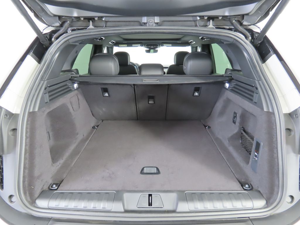 Thumbnail: 2025 Land Rover Range Rover Sport - 28