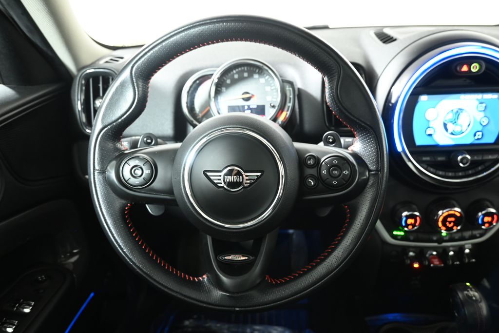 Thumbnail: 2019 MINI Cooper Countryman - 17