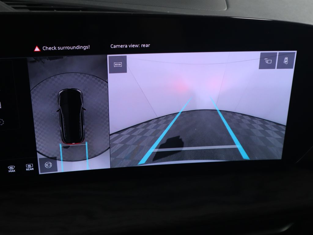 Thumbnail: 2025 Audi Q5 - 17