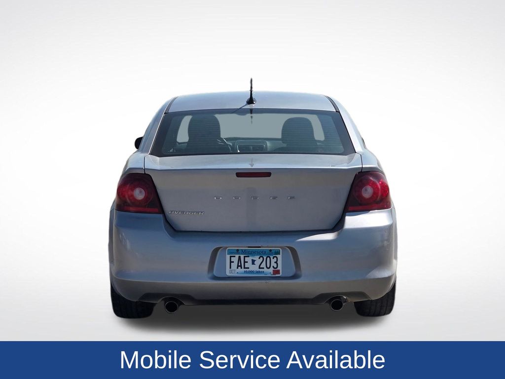 2013 Dodge Avenger SE V6