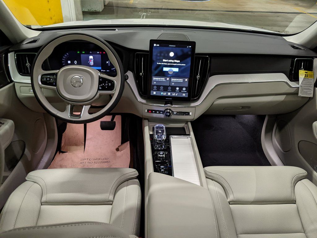 2026 Volvo XC60 Ultra - Photo 13
