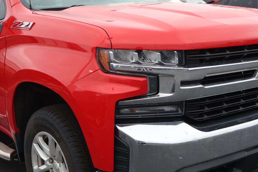 Thumbnail: 2019 Chevrolet Silverado 1500 - 4