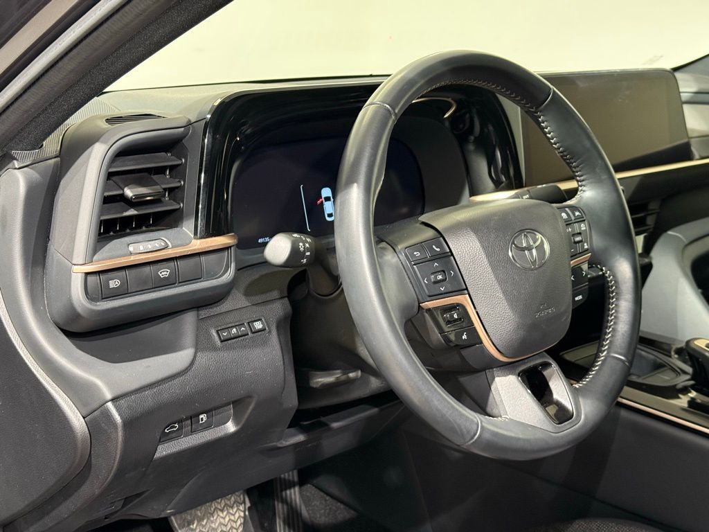 Thumbnail: 2024 Toyota Crown - 16