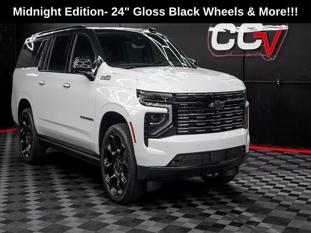 Polar White Tricoat 2026 Chevrolet Suburban SUV / Crossover Four-Wheel Drive