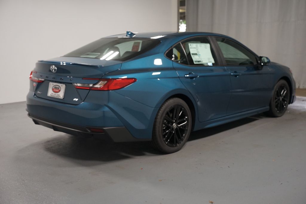 Thumbnail: 2026 Toyota Camry - 7