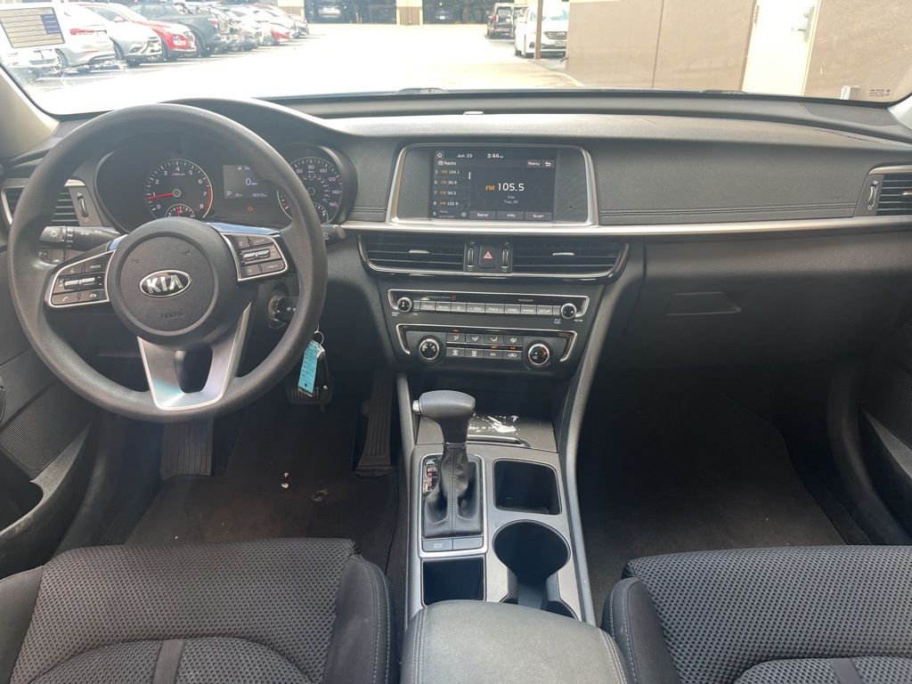Thumbnail: 2020 Kia Optima - 20
