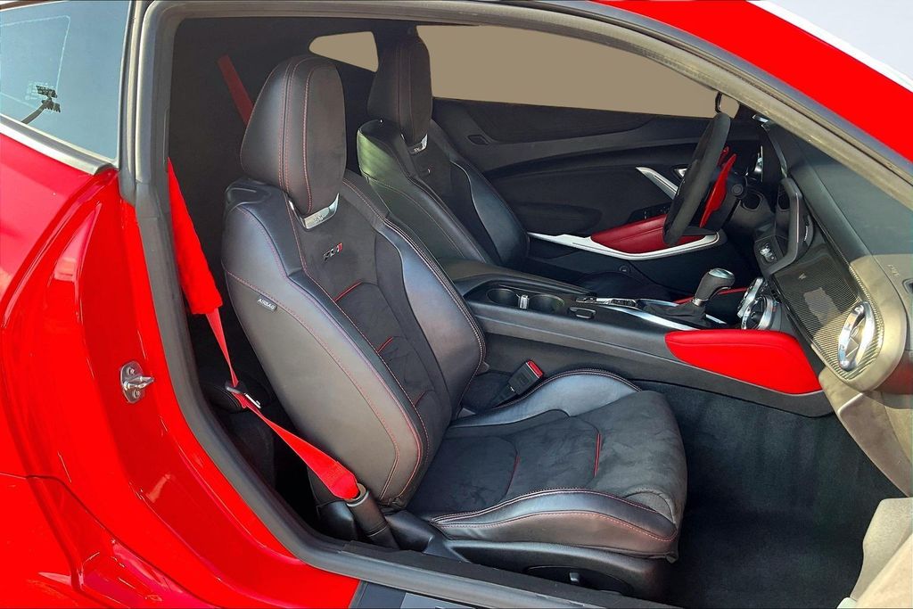 2021 Chevrolet Camaro ZL1 - 6