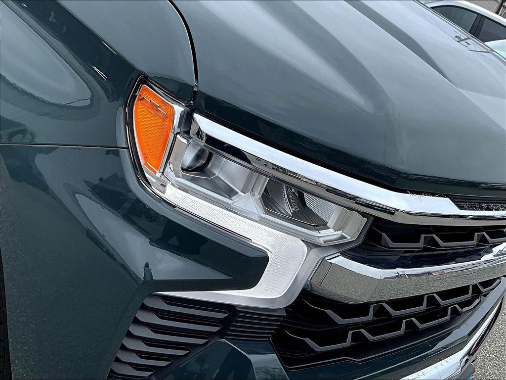 2025 Chevrolet Silverado 1500 — photo 32