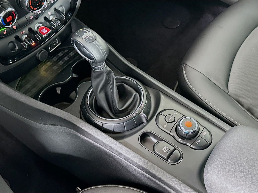 Thumbnail: 2017 MINI Cooper Clubman - 12