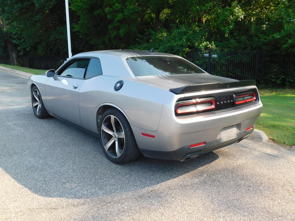 Thumbnail: 2018 Dodge Challenger - 3