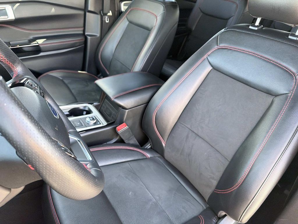 Used 2022 Ford Explorer ST-Line 4D Sport Utility