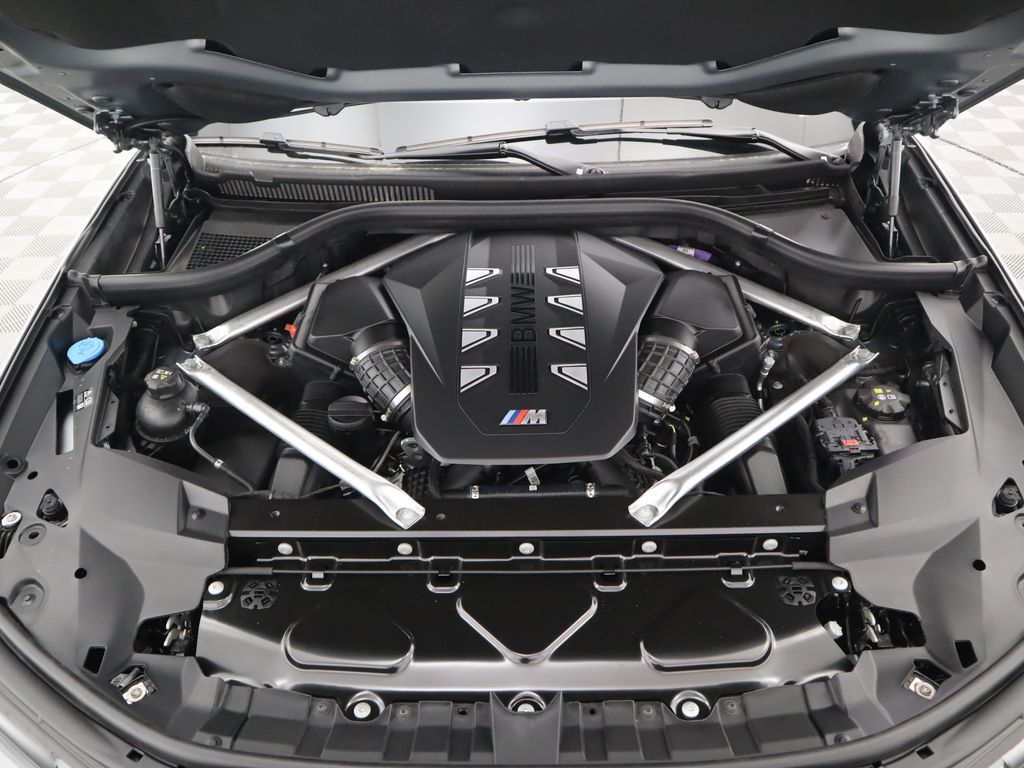 Thumbnail: 2026 BMW X7 - 31