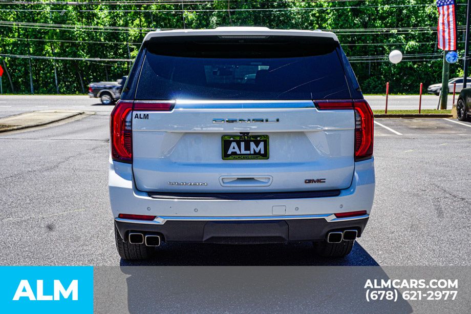 Used 2025 White GMC Denali image 10