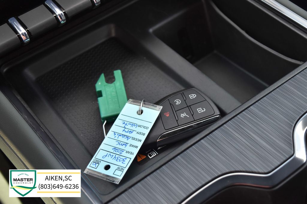 Used 2026 GMC Acadia SUV