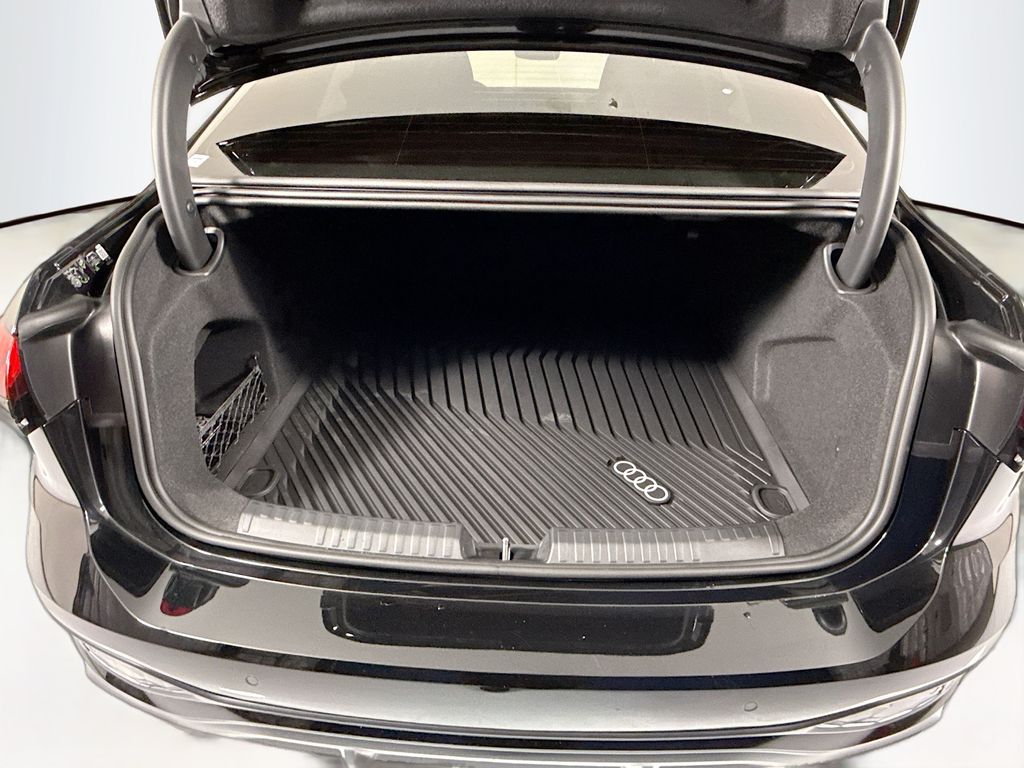 Thumbnail: 2026 Audi A6 - 30