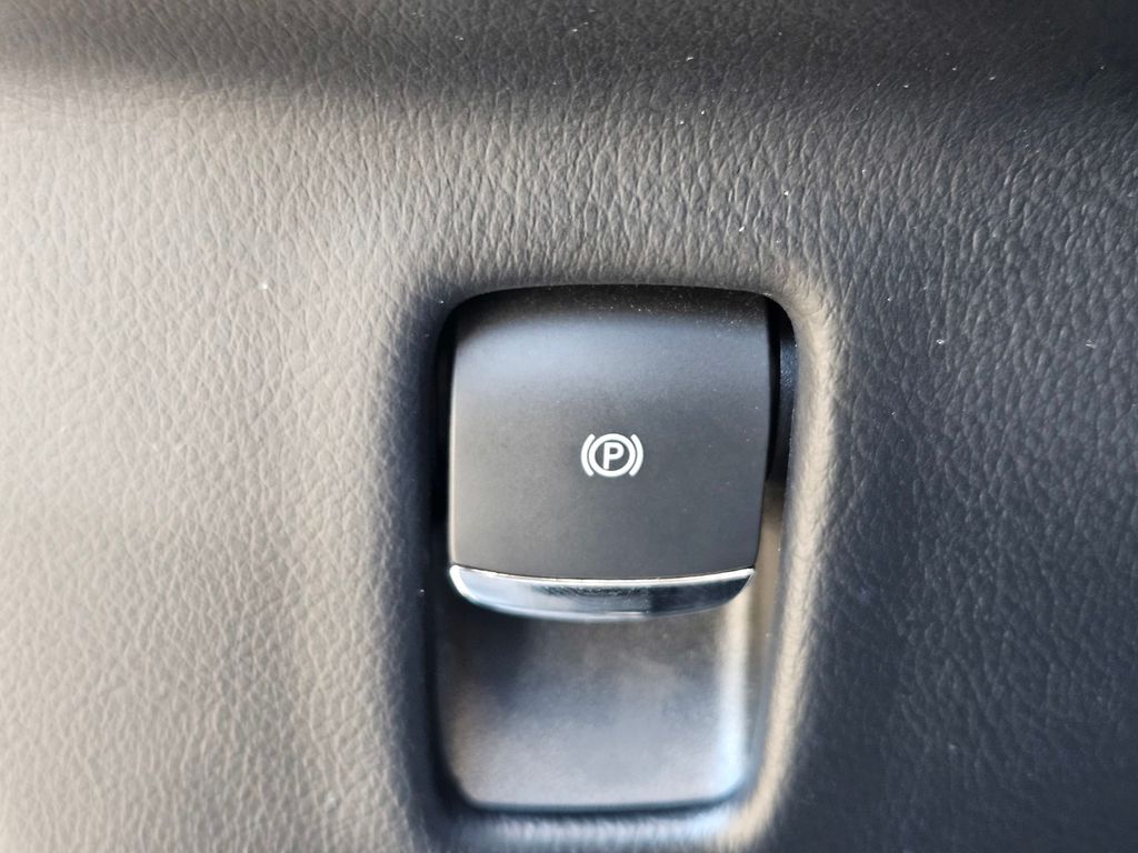 Used Car 2022 Lincoln Nautilus  Reserve For Sale Under $35,000 In San Marcos, Texas