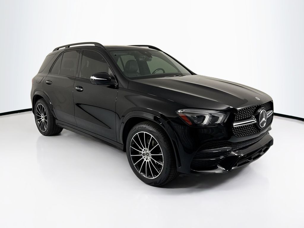 Thumbnail: 2021 Mercedes-Benz GLE - 3