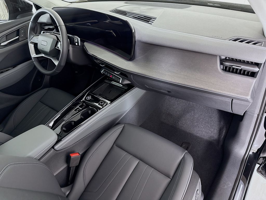Thumbnail: 2026 Audi Q3 - 18