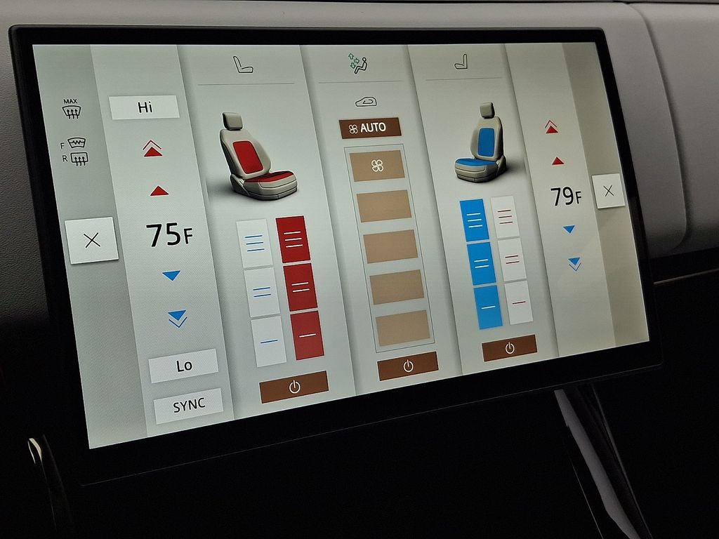 Thumbnail: 2026 Land Rover Range Rover Sport - 13