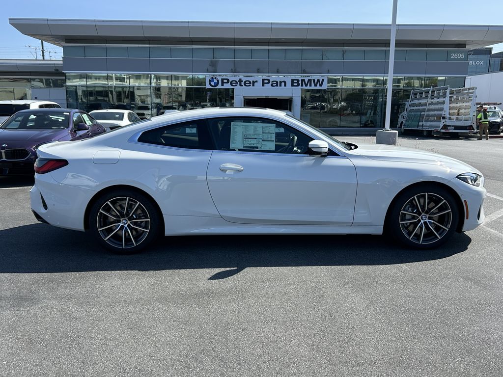 Thumbnail: 2026 BMW 4 Series - 6
